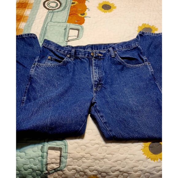 MENS REGULAR FIT WRANGLER JEANS - Picture 4 of 5